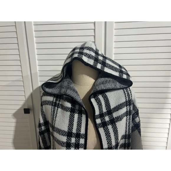 & Me Long  Line Jacket White Black Size M/L Check Style - Picture 5 of 12